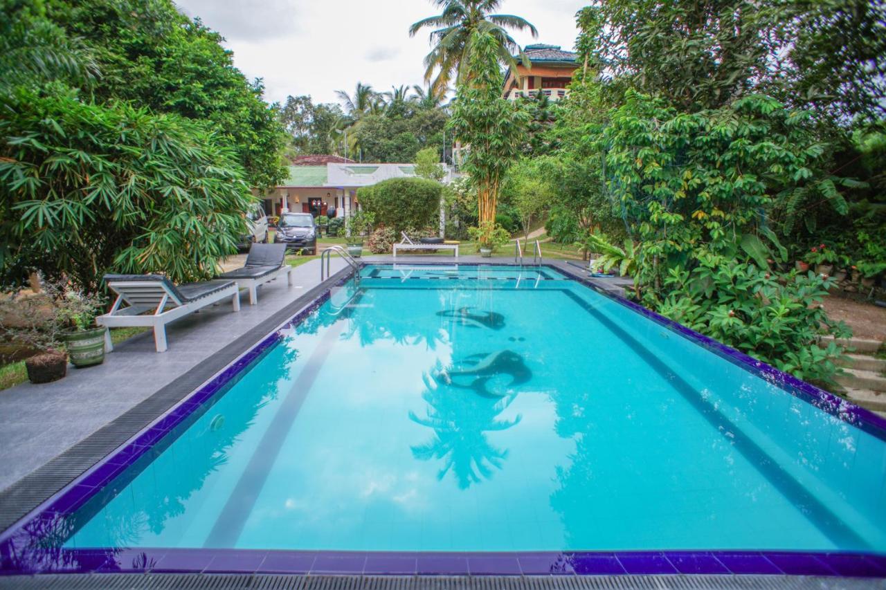 Madoldu Eco Resort Ahangama Eksteriør billede